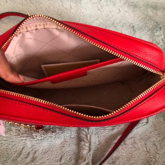 Michael Kors bag and wallet - Picture 6 of 8